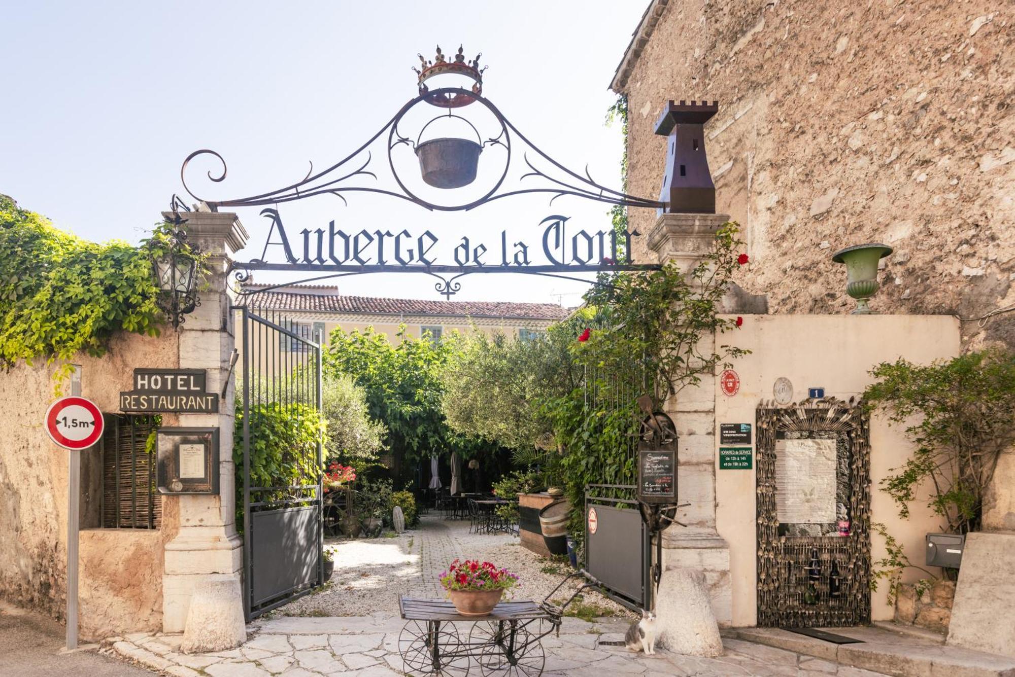 Auberge De La Tour Aups Ngoại thất bức ảnh