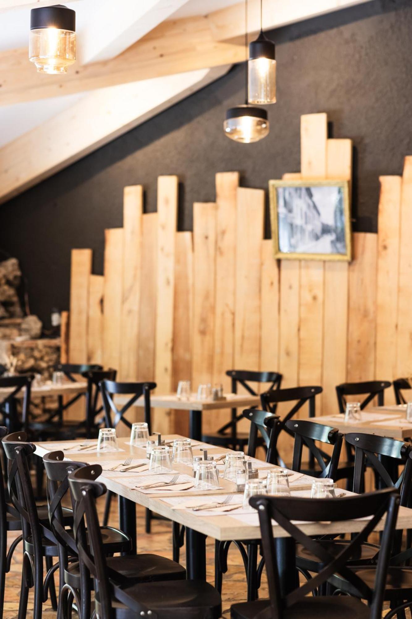 Auberge De La Tour Aups Ngoại thất bức ảnh